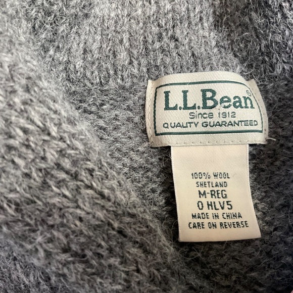 Men’s Medium Cowl Neck 100% Shetland Wool Sweater in Heather Grey by L.L.Bean - Picture 8 of 9